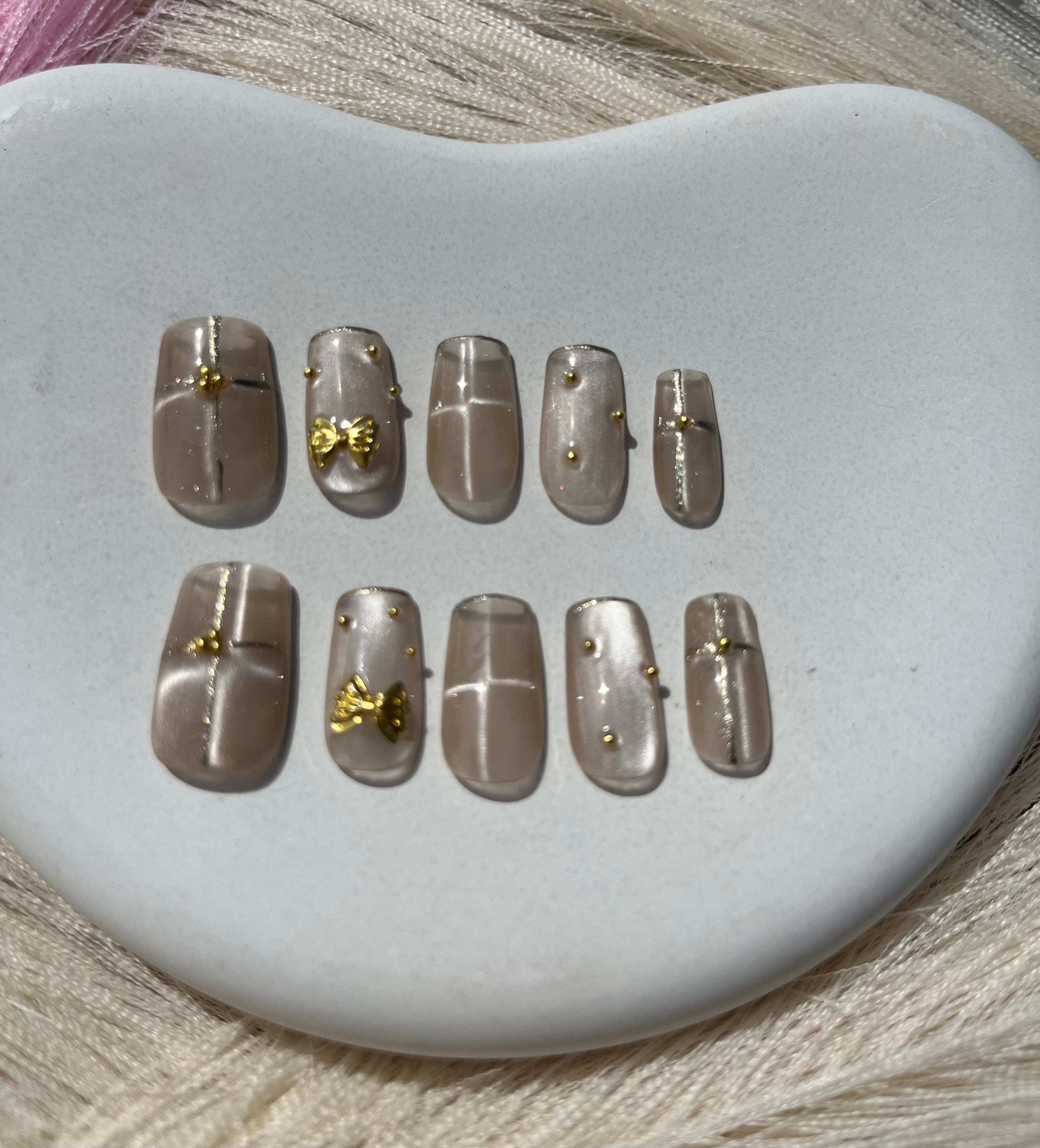 Ivory Charm - TnT008